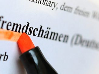 Fremdschämen