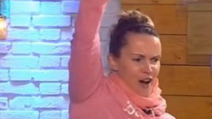 Faust hoch Hip Hop Song kommt bald. Bianca Döhring BiBi Faust hoch Hip Hop Song kommt bald. Bianca Döhring BiBi
